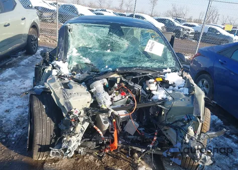 2025 Tesla Model 3 Long Range Rear-Wheel Drive/Standard Rear-Wheel Drive из США, поврежденный, VIN 5YJ3E1EA9SF930053